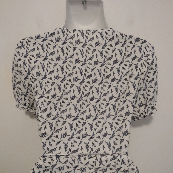 Cotton On - Floral Print Wrap Style Mini Dress - Picture 8 of 13